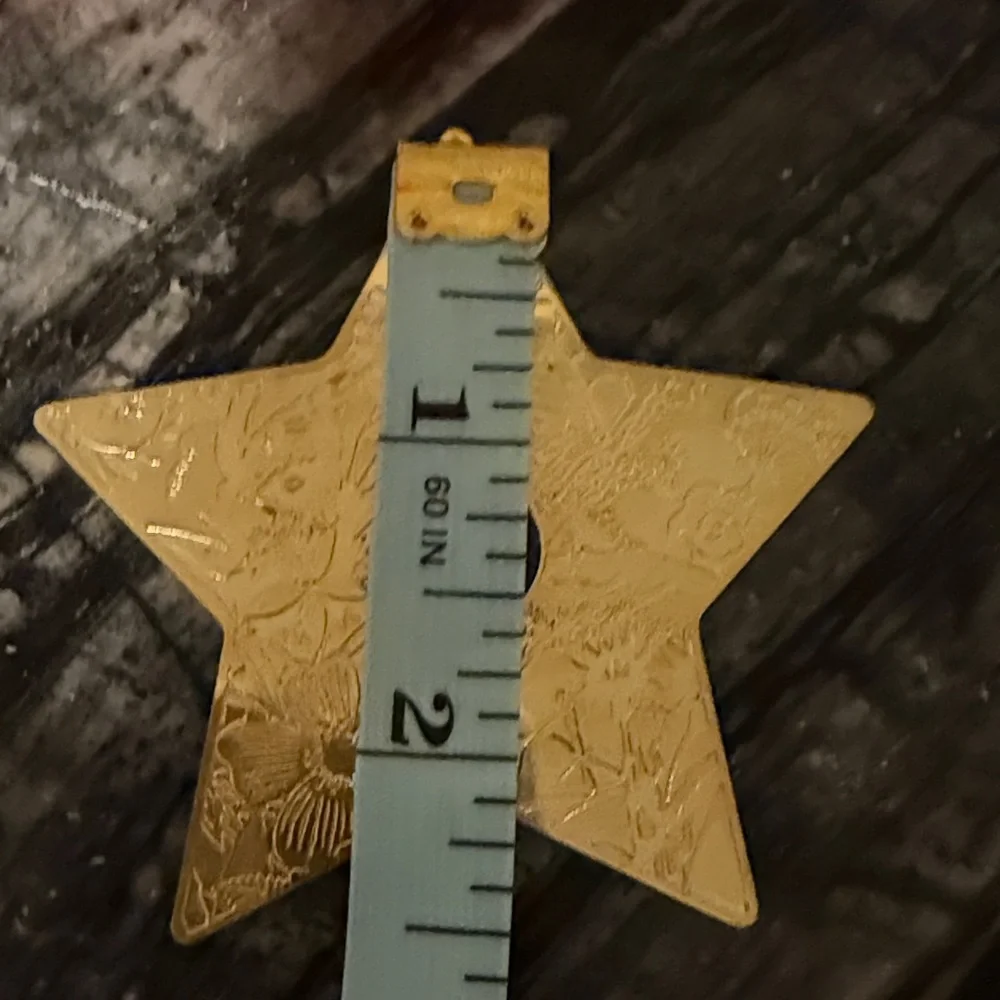 Gold Star Ornament Or Charm